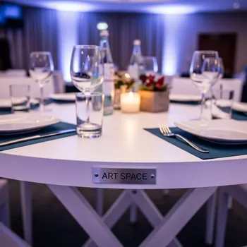Аренда Стол банкетный круглый пластиковый диаметр 0,8 м в Radisson Hotel Rosa Khutor — ART SPACE