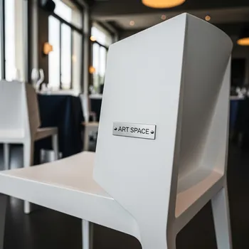 Аренда Стул УНИСОН белый в ресторане «Sanremo» — ART SPACE