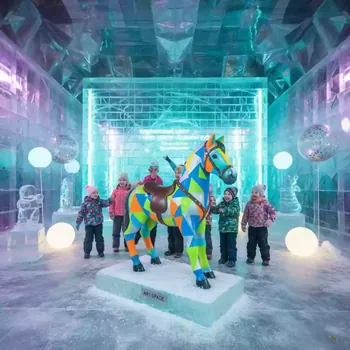 Аренда Лошадки-понициклы в Керлинговом центре «Ледяной куб» — ART SPACE