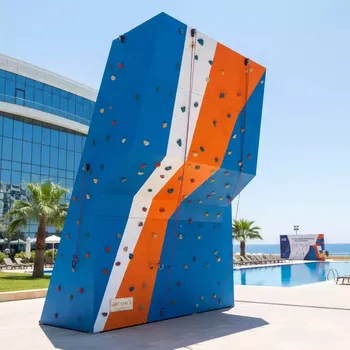 Аренда Скалодром «Крепость» в Radisson Blu Resort & Congress Centre — ART SPACE