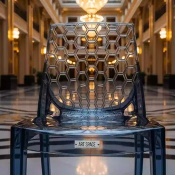 Аренда Стул Bee прозрачный в гранд-отеле «Жемчужина» — ART SPACE