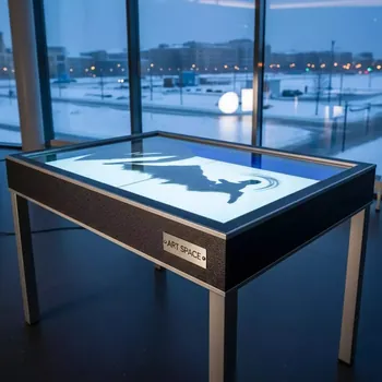 Аренда Стол для рисования песком с ножками 17 259 на Медальной площади — ART SPACE