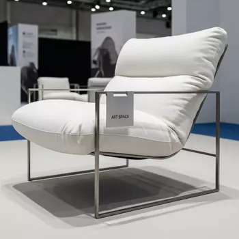 Аренда Кресло Puffy белое в Alpha Sirius — ART SPACE