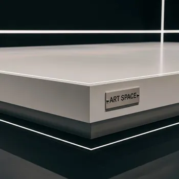 Аренда Подиум с пластиковым покрытием для Porsche Panamera в Сириус Арене — ART SPACE