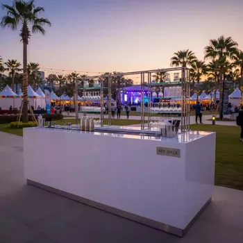 Аренда Стойка барная Laconismo белая в Novotel Resort — ART SPACE
