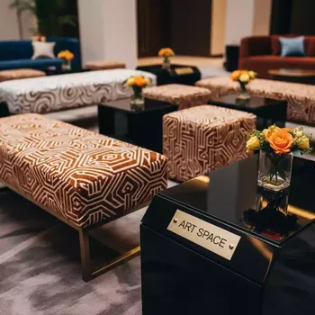 Аренда Лавки и пуфы в Cosmos Sochi Hotel — ART SPACE
