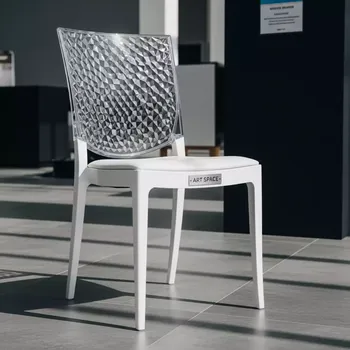 Аренда Стул пластиковый Miss Bibi бело прозрачный в Sport Inn Hotel & Wellness — ART SPACE