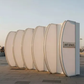 Аренда Стенд Isoframe Wave из 8 модулей Maxi в отеле Radisson Lazurnaya — ART SPACE