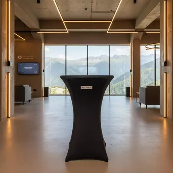 Аренда Скатерть стрейч для коктейльного стола черная D80 в Sochi Marriott Krasnaya Polyana — ART SPACE