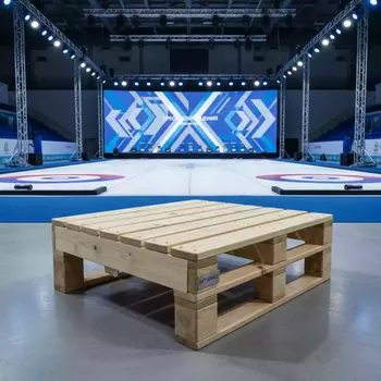 Аренда Пуф стол из паллет Woodcraft 600х600 мм в Керлинговом центре «Ледяной куб» — ART SPACE