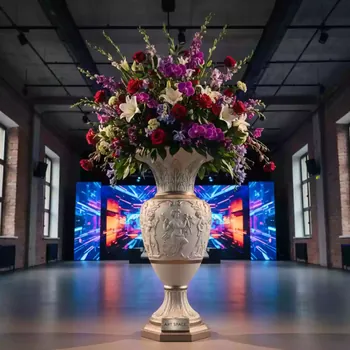 Аренда Ваза для цветов Mimosa в лофте «Студия 21» — ART SPACE