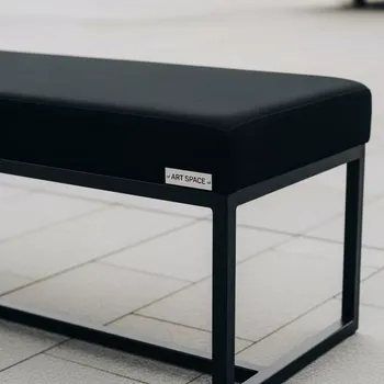 Аренда Банкетка rectangle черная с черным основанием в Alpha Sirius — ART SPACE