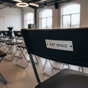 Аренда Стулья складные в Адлере — ART SPACE