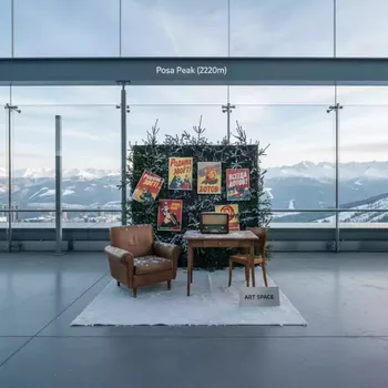 Аренда Фотозона СССР на площадке Rosa Peak (2320м) — ART SPACE