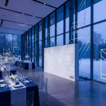 Аренда Плоттерная пленка Oracal 641 32 в Университете «Сириус» — ART SPACE