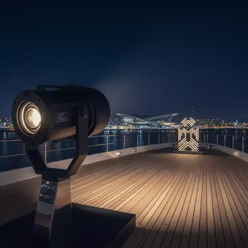 Аренда Прожектор светодиодный Anzhee P 200 COB W на VIP-яхте (Имеретинский порт) — ART SPACE