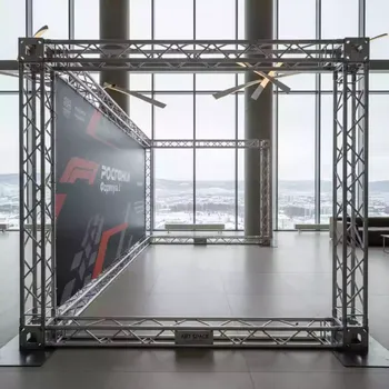 Аренда Пресс волл Джокер произвольного размера в Karat Resort — ART SPACE