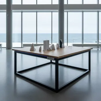 Аренда Стол обеденный металлический Belmar в отеле Radisson Lazurnaya — ART SPACE