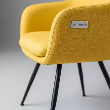 Аренда Стул Belfast желтый ножки черные в Radisson Hotel Rosa Khutor — ART SPACE