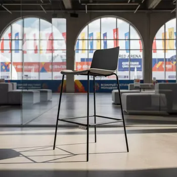 Аренда Стул пластиковый барный Lisa Technopolymer Go Green в Red Arena — ART SPACE
