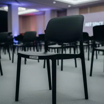 Аренда Стул пластиковый черный Snille в Radisson Blu Resort & Congress Centre — ART SPACE