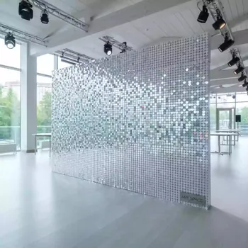 Аренда Фотозона из пайеток серебряная в City Park Hotel Sochi — ART SPACE