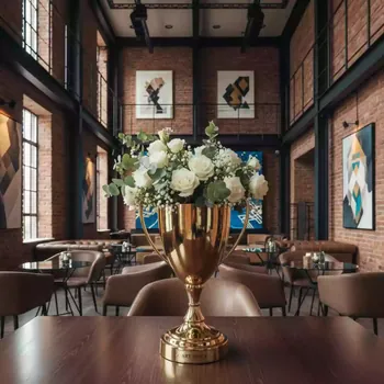 Аренда Ваза кубок золотая 54 см в Rodina Grand Hotel & SPA — ART SPACE