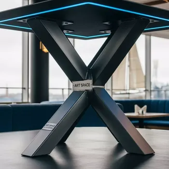 Аренда Подстолье металлическое Cross в ресторане «Магадан» — ART SPACE