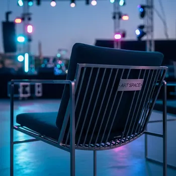 Аренда Кресло металлическое с подушкой Como в Mövenpick Hotel — ART SPACE
