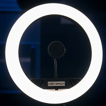 Аренда Лампа светодиодная кольцевая LED ring в Cosmos Sochi Hotel — ART SPACE