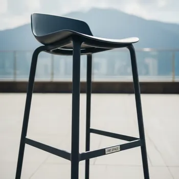 Аренда Стул барный пластиковый Spyker Stool в Гранд Отель Поляна — ART SPACE