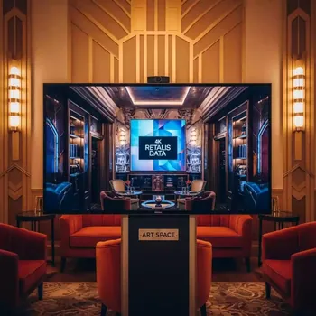 Аренда Панель профессиональная Prestel CD NF786A 86 дюймов 4K UHD 700 кд м² в Boutique Hotel PORTUM 1905 — ART SPACE