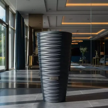 Аренда Кашпо Prosperplast Sand Slim антрацит в отеле Radisson Lazurnaya — ART SPACE
