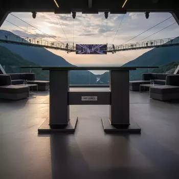 Аренда Подстолье чугунное двойное Истборн в Skypark Sochi — ART SPACE
