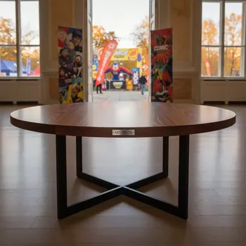 Аренда Столешница круглая Werzalit D800 вишня в усадьбе Голицына — ART SPACE