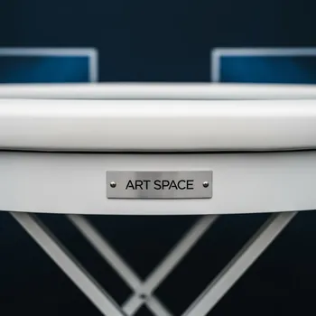 Аренда Стол Target Circle 90х90 белый на площадке Rosa Peak — ART SPACE