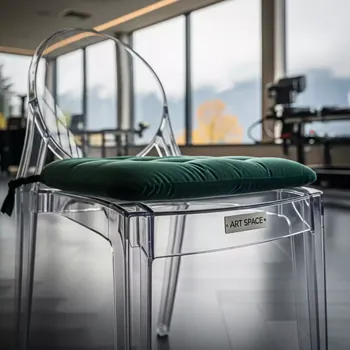 Аренда Стул прозрачный с эвкалиптовой бархатной подушкой ХЭМПСОН в Sochi Marriott Krasnaya Polyana — ART SPACE