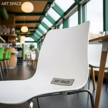 Аренда Стул пластиковый Snow белый в ресторане «Sanremo» — ART SPACE