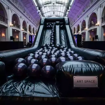 Аренда Горка надувная с воздушными шарами в Boutique Hotel PORTUM 1905 — ART SPACE