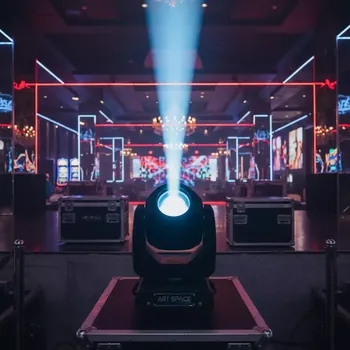 Аренда Вращающаяся голова Robin DL 4X spot Robe в казино «Сочи» — ART SPACE