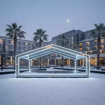 Аренда Сцена односкатная 6х4 металлик в Swissôtel Resort Sochi Kamelia — ART SPACE