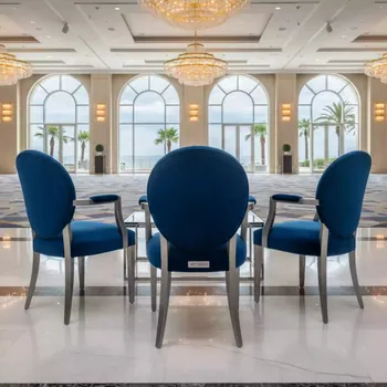Аренда Стул Venezia на ножках с подлокотниками синий в Swissôtel Resort Sochi Kamelia — ART SPACE