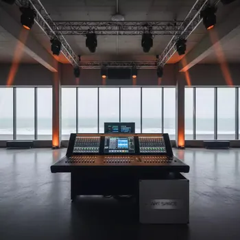 Аренда Цифровой микшер Allen & Heath dLive C2500 + CDM48 Dante на пляжных клубах Хосты — ART SPACE