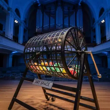 Аренда Лототроны и шары в Зале органной и камерной музыки — ART SPACE