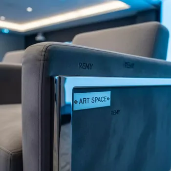 Аренда Стул Азия велюр Remy каркас серебро в Pullman Sochi Centre — ART SPACE