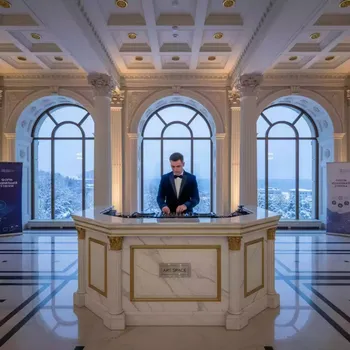 Аренда Диджей музыкальный в отеле Hyatt Regency Sochi — ART SPACE