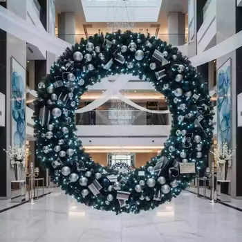 Аренда Венок большой новогодний в Imeretinskiy Hotel — ART SPACE