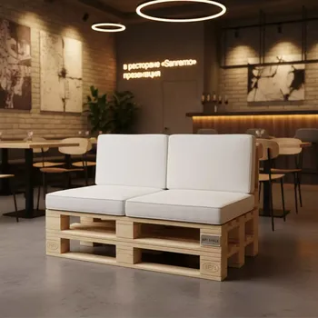 Аренда Диван из паллет двухместный белая подушка в ресторане «Sanremo» — ART SPACE