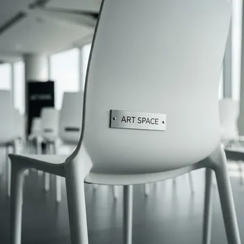 Аренда Кресло пластиковое Solid BasiC в Mercure Сочи Центр — ART SPACE