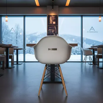 Аренда Стул дизайнерский Eames стиль DSW белый в ресторане «D.O.M» — ART SPACE
